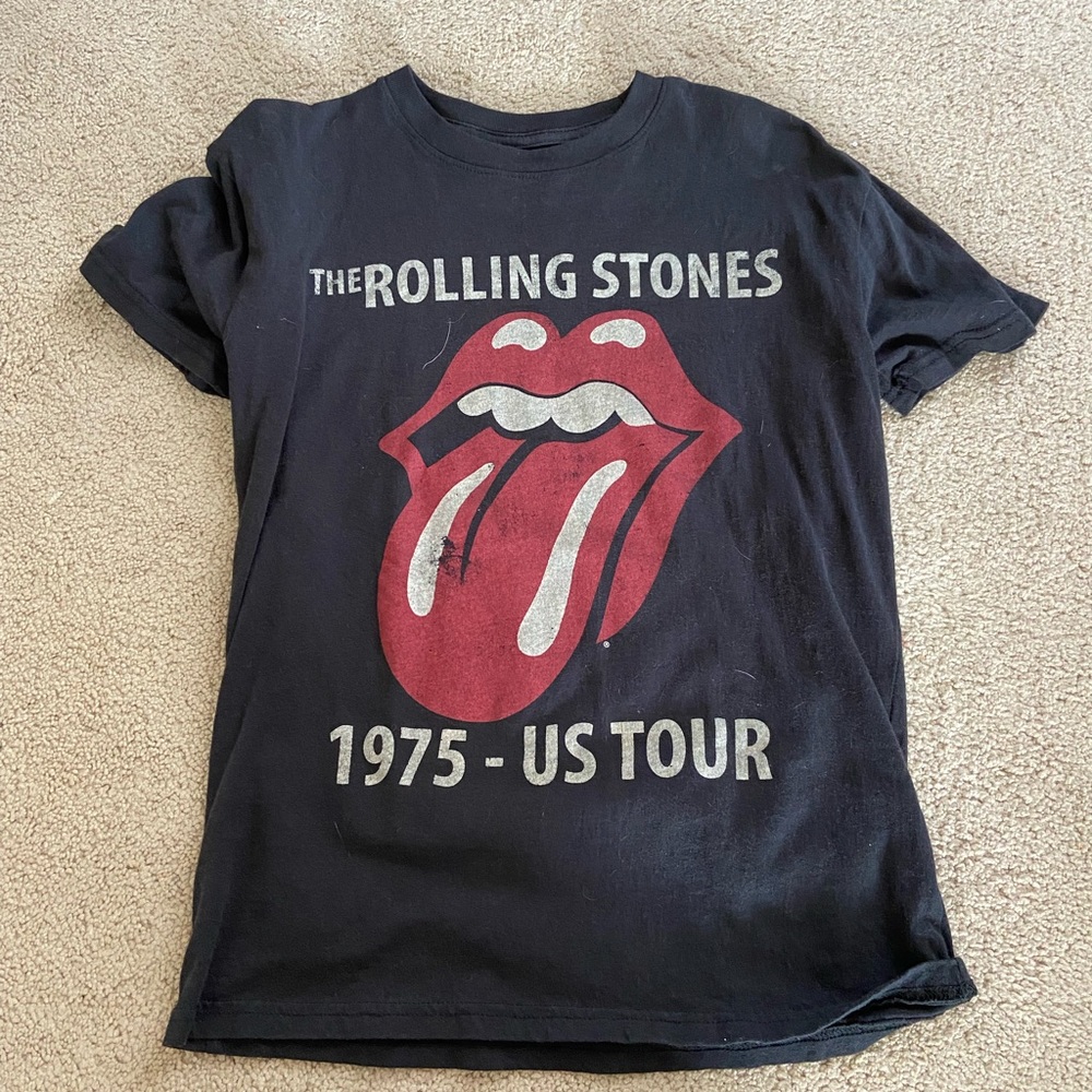 graphic tee